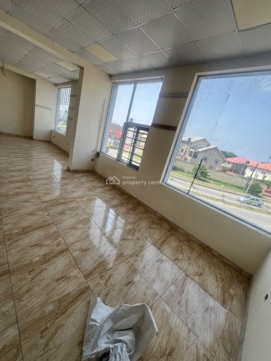156sqm First Floor Shop/commercial Space Overlooking Two Major Roads, Lekki Phase 1, Lekki, Lagos, Commercial Property for Rent