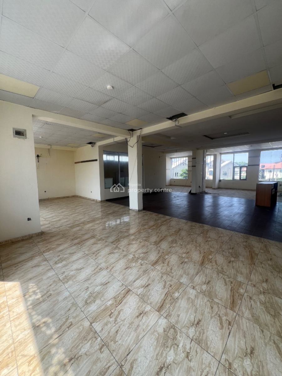 156sqm First Floor Shop/commercial Space Overlooking Two Major Roads, Lekki Phase 1, Lekki, Lagos, Commercial Property for Rent