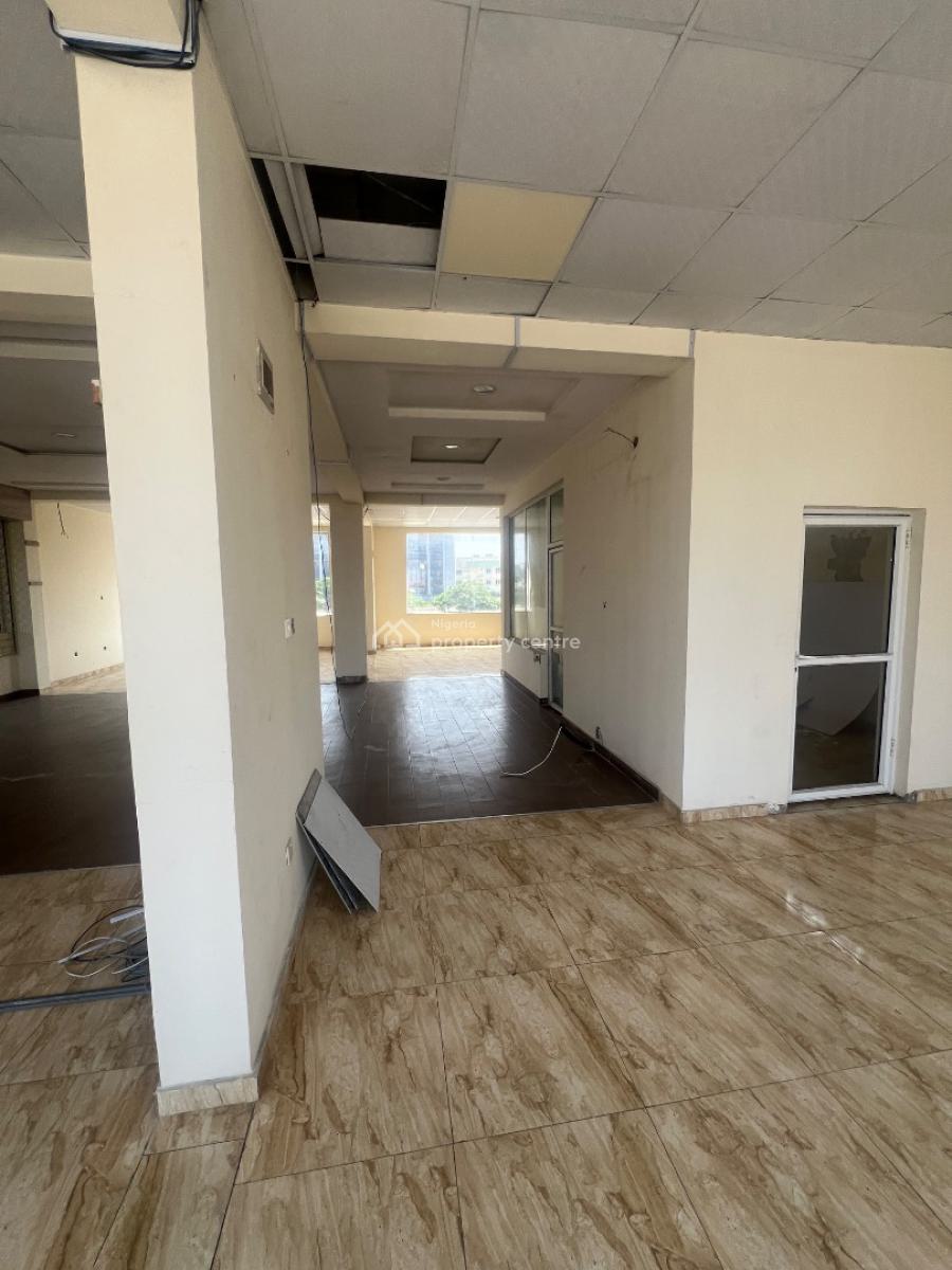 156sqm First Floor Shop/commercial Space Overlooking Two Major Roads, Lekki Phase 1, Lekki, Lagos, Commercial Property for Rent