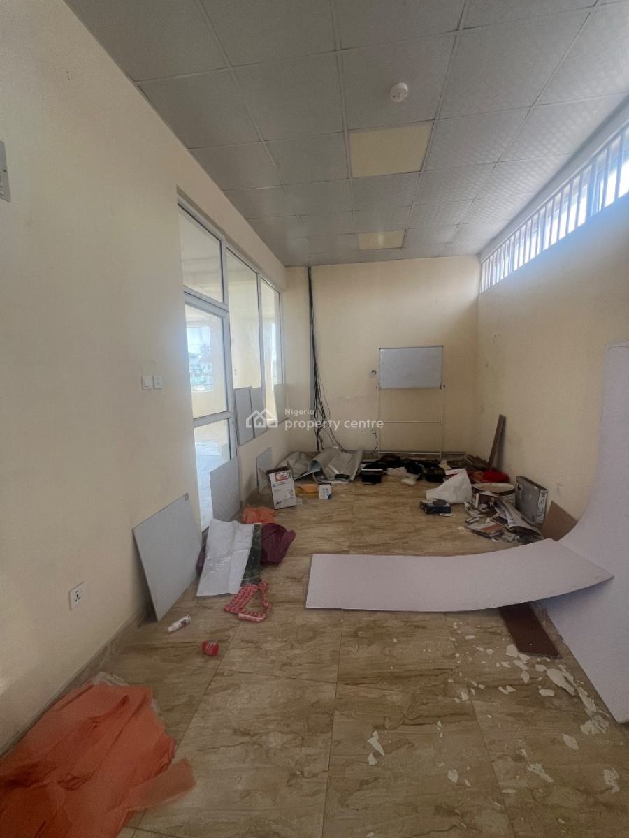 156sqm First Floor Shop/commercial Space Overlooking Two Major Roads, Lekki Phase 1, Lekki, Lagos, Commercial Property for Rent