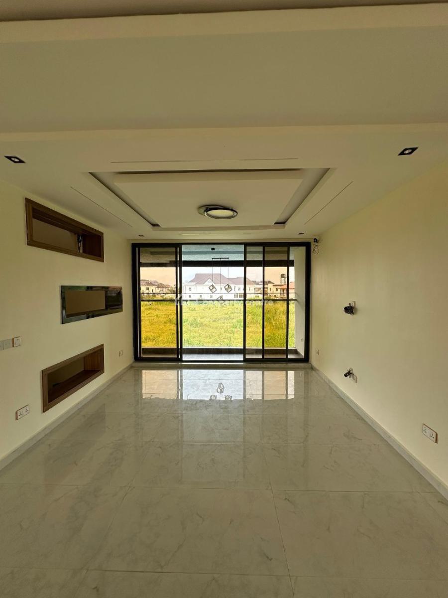 Compound Space Can Take Up to 6cars 5bedroom Luxury Home, Ajah, Lekki, Lagos, Detached Duplex for Sale