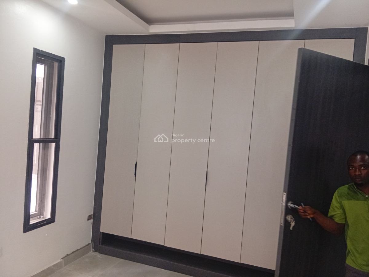 an Executive Brand New Serviced 2 Bedroom Flat in V/i, Victoria Island, Victoria Island (vi), Lagos, Flat / Apartment for Sale