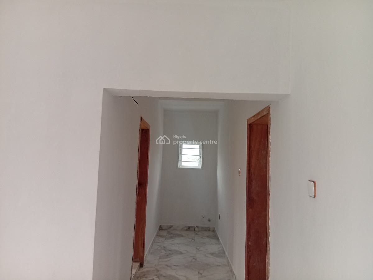 Luxury Two Bedrooms Flat, Off Jehovah Witness Road Elemoro, Bogije, Ibeju Lekki, Lagos, House for Rent