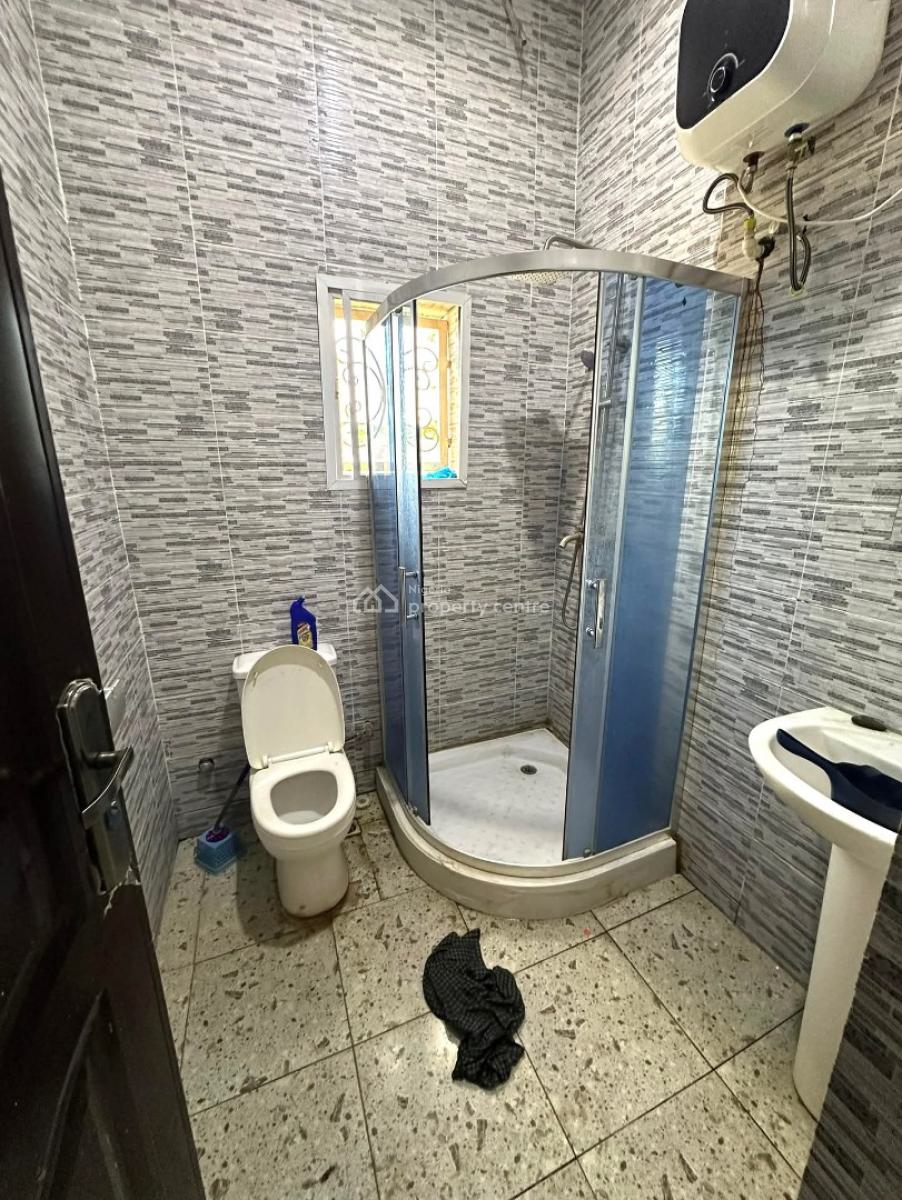 3 Bedroom Apartment  in an Estate, Life Camp, Abuja, Flat / Apartment for Rent