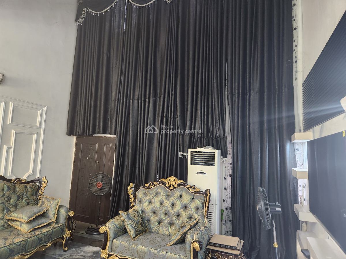 Luxurious 6 Bedroom Duplex with 1 Bedroom Bq in a Secluded Estate, Arapaja Estate Oluyole Estate, Ibadan, Oyo, Detached Duplex for Sale