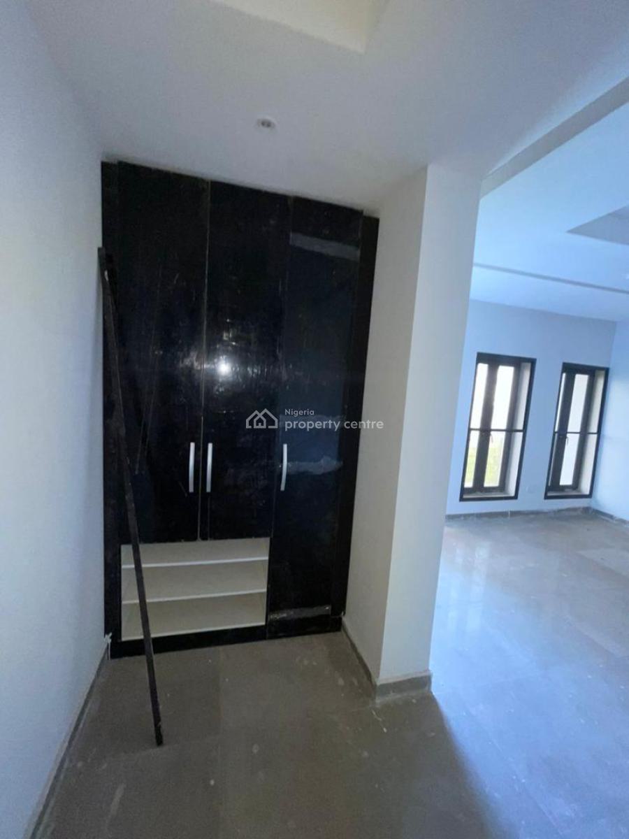 3 Bedroom Flat Available with Quality Facilities, Ikota, Lekki, Lagos, Flat / Apartment for Sale
