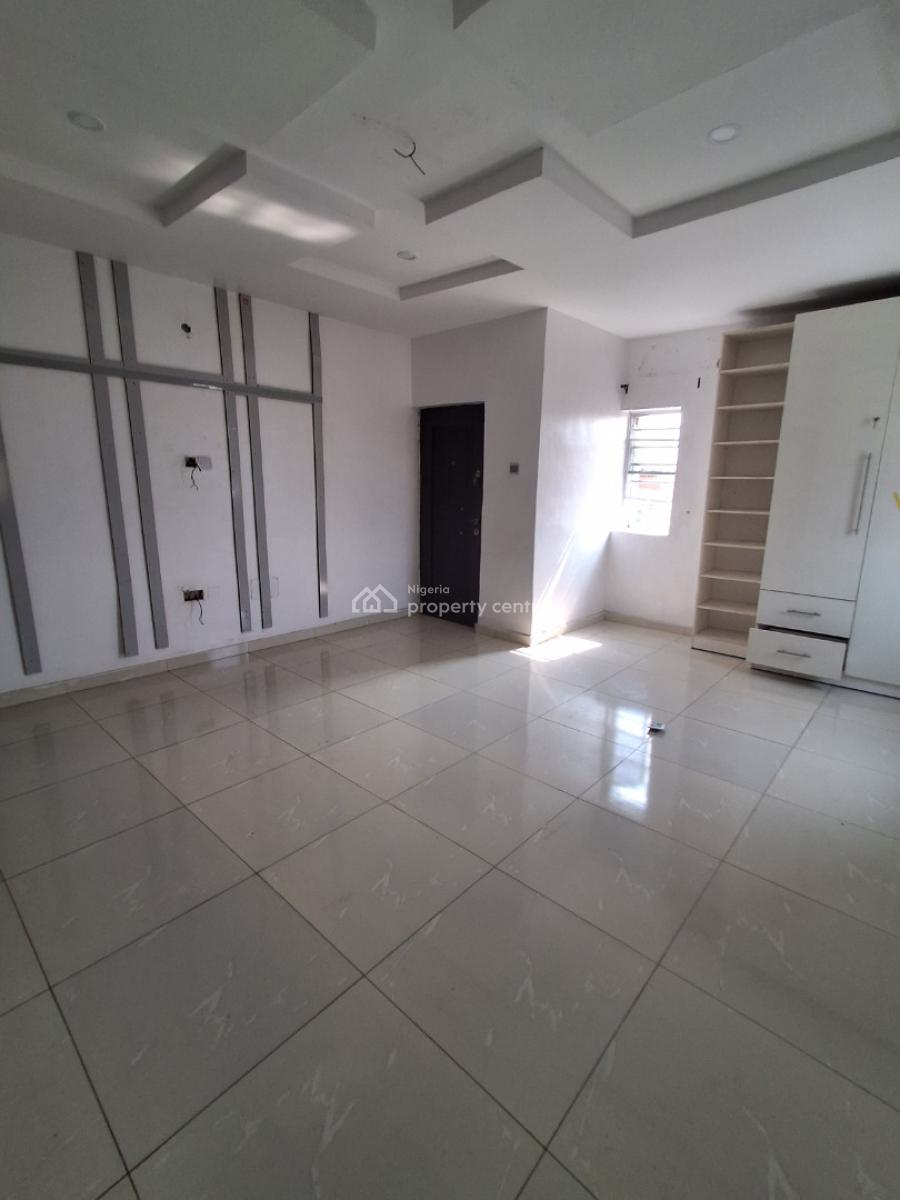 Two Bedrooms Apartment Upstairs, in an Estate, Badore, Ajah, Lagos, House for Rent