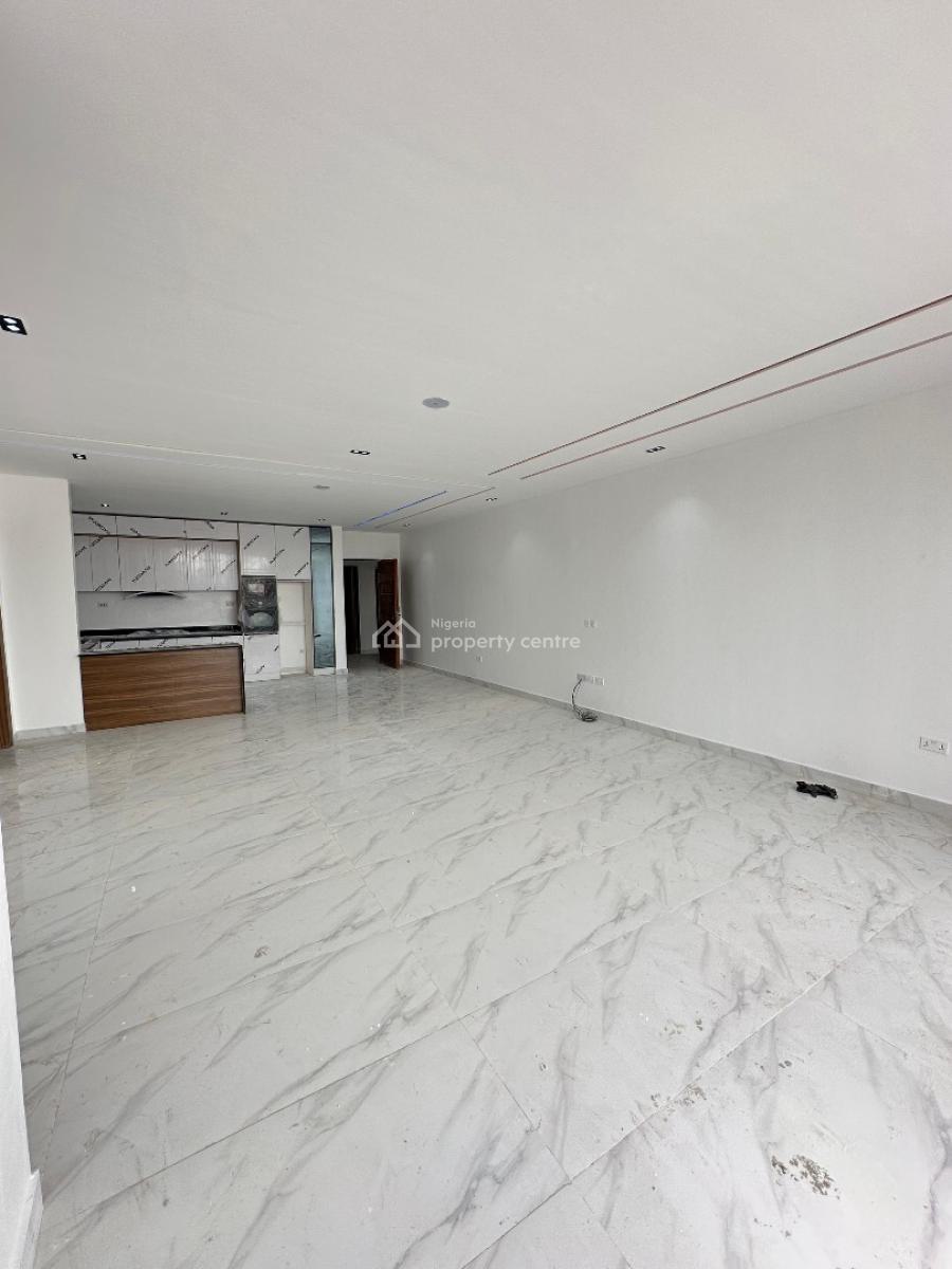 Spacious Luxury 2 Bedroom Apartment with Swimming Pool and Elevator, Lekki Phase 1, Lekki, Lagos, Block of Flats for Sale