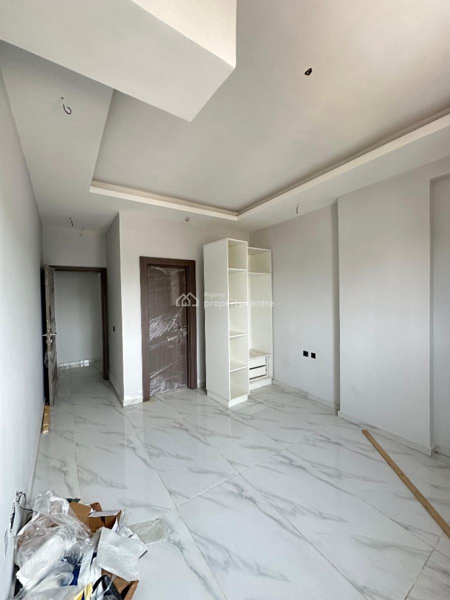 Spacious Well-built 3 Bedroom Apartment with Bq, Pool and Elevator, Vi, Victoria Island (vi), Lagos, Block of Flats for Sale
