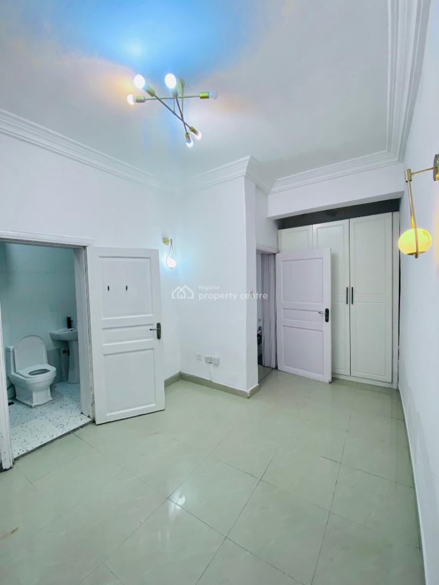 2 Bedroom Fully Fitted Apartment with a Bq in a Secure Estate., Lekki Phase 1, Lekki, Lagos, Flat / Apartment for Rent