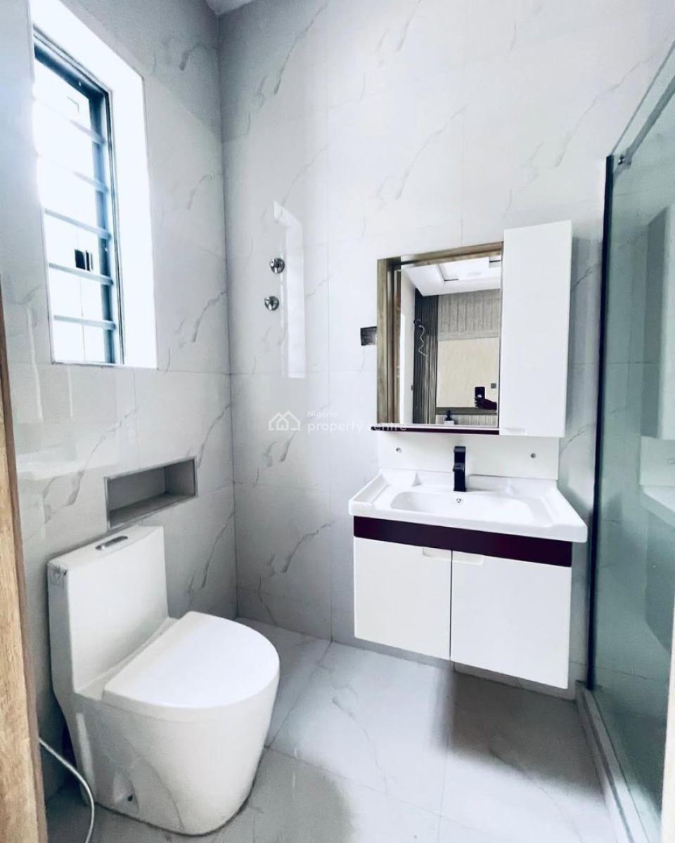 Elegantly Built 5 Bedrooms Detached Duplex in a Well Secured Estate, Omole Phase 1, Ikeja, Lagos, Detached Duplex for Sale