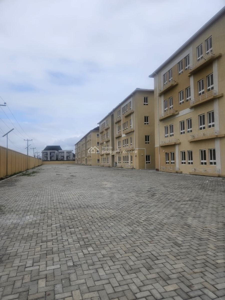 Standard Brandnew 2 Bedroom Apartment (not En-suite ), Chevron Lekki Lagos, Lekki, Lagos, Flat / Apartment for Rent