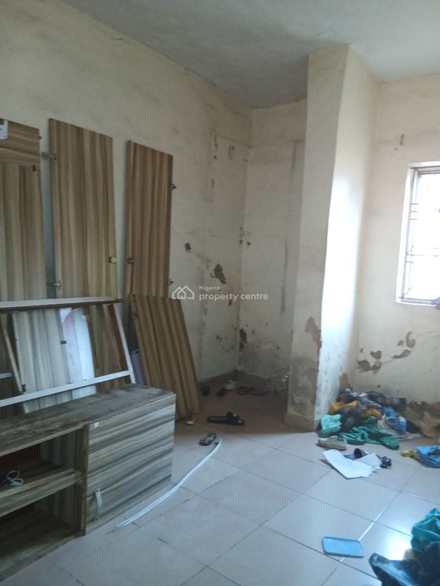Decent Standard Mini Flat, Yaba, Lagos, Mini Flat (room and Parlour) for Rent