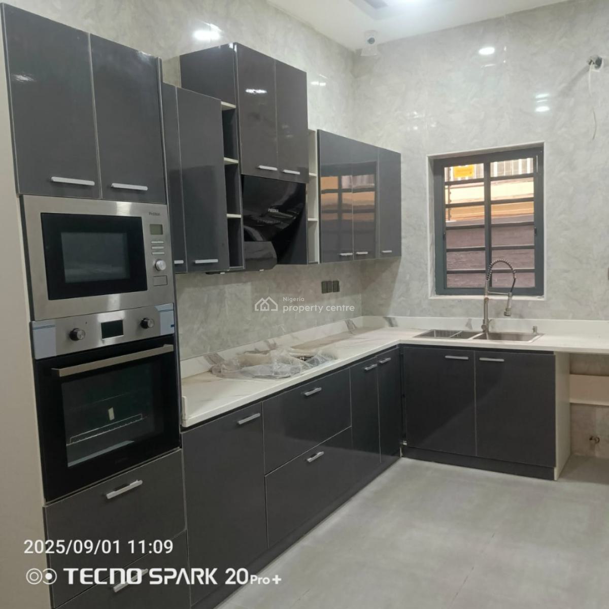 Spacious 4 Bedroom Terraced Duplex, Morgan Estate, Ojodu, Lagos, Terraced Duplex for Sale