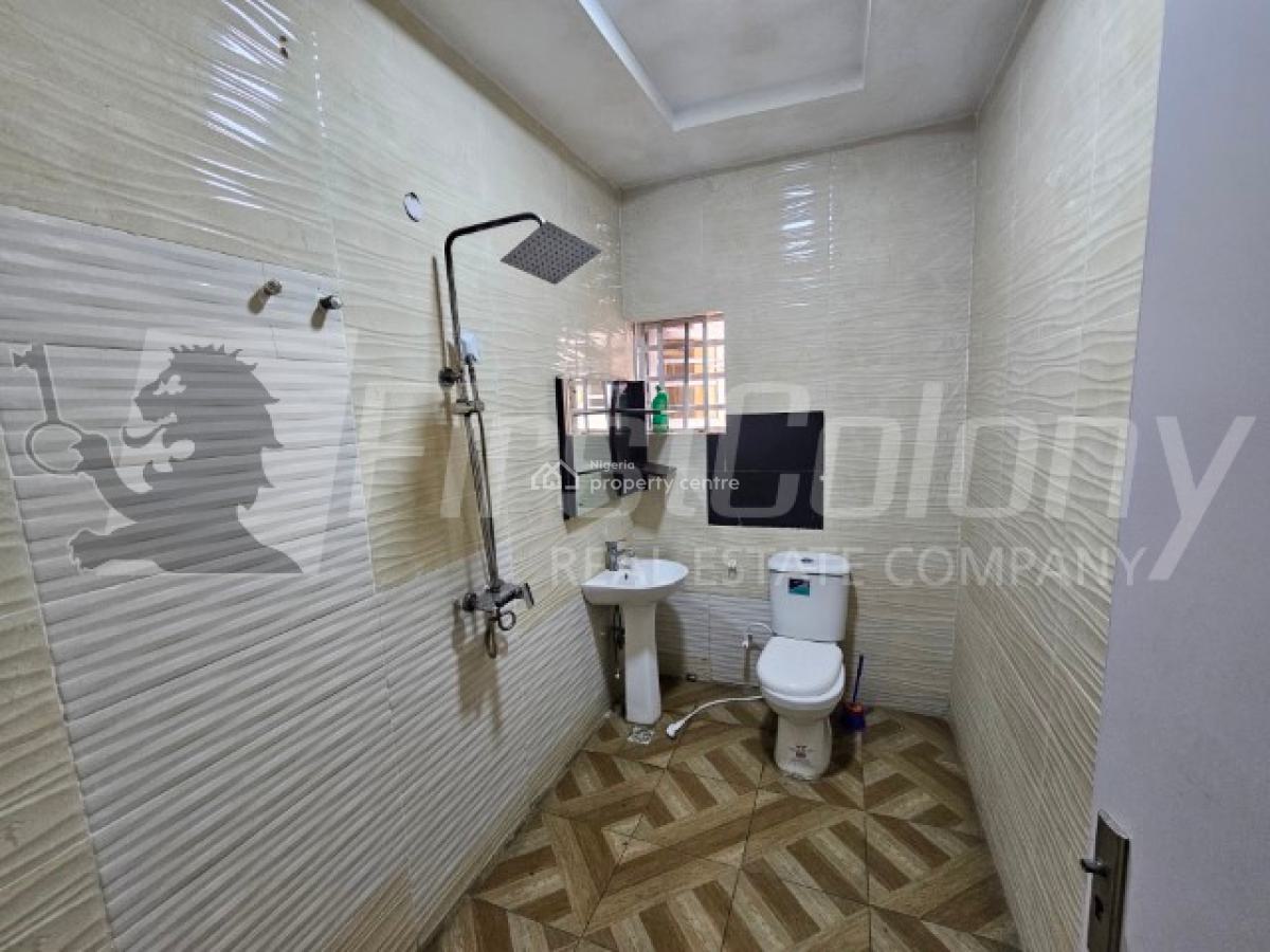 Massive, Private 5 Bedroom Detached House (self Serviced), Lekki Phase 1, Lekki, Lagos, Office Space for Rent