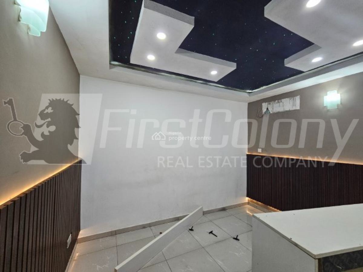 Massive, Private 5 Bedroom Detached House (self Serviced), Lekki Phase 1, Lekki, Lagos, Office Space for Rent