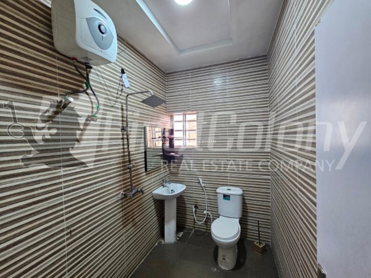 Massive, Private 5 Bedroom Detached House (self Serviced), Lekki Phase 1, Lekki, Lagos, Office Space for Rent