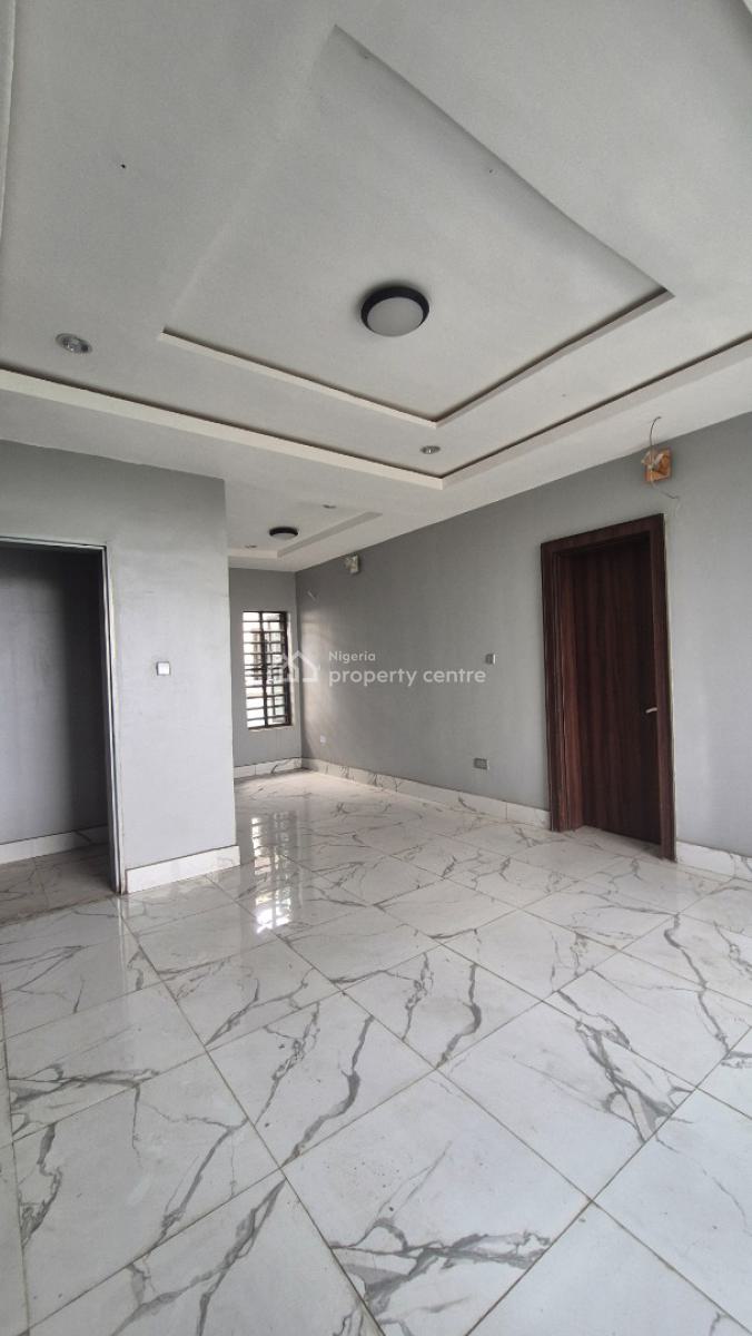 a Lovely 3 Bedroom Flat with a Room in Shonibare Estate Maryland, Shonibare Estate Maryland, Maryland, Lagos, Flat / Apartment for Rent