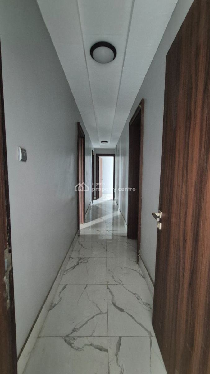 a Lovely 3 Bedroom Flat with a Room in Shonibare Estate Maryland, Shonibare Estate Maryland, Maryland, Lagos, Flat / Apartment for Rent
