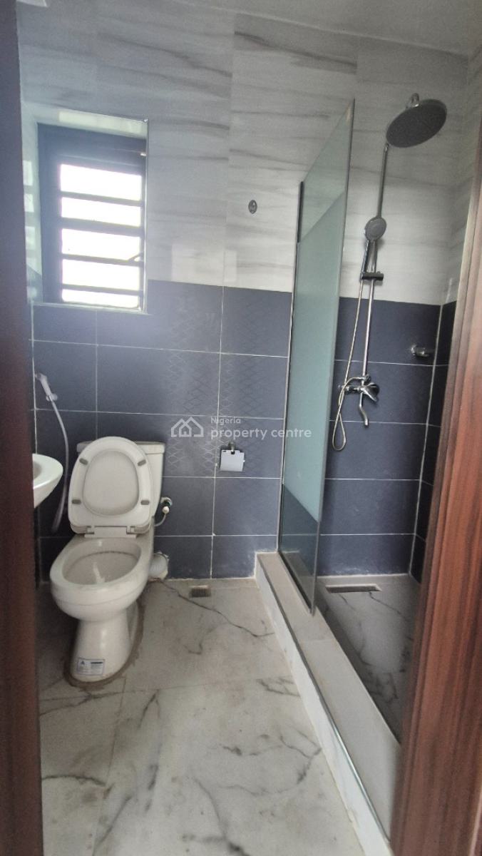 a Lovely 3 Bedroom Flat with a Room in Shonibare Estate Maryland, Shonibare Estate Maryland, Maryland, Lagos, Flat / Apartment for Rent