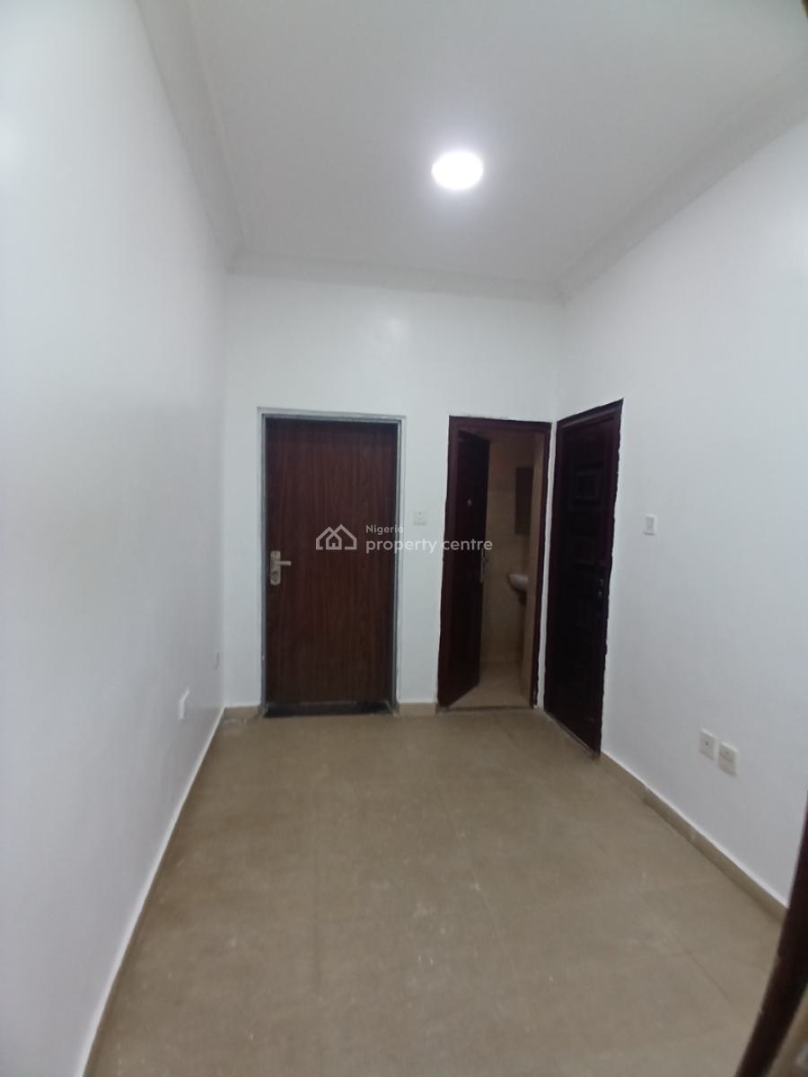 Well Renovated 7 Bedroom Mansion with 3 Bedroom Quest Chalet, Asokoro Abuja Diplomatic Zone, Asokoro District, Abuja, Detached Duplex for Rent