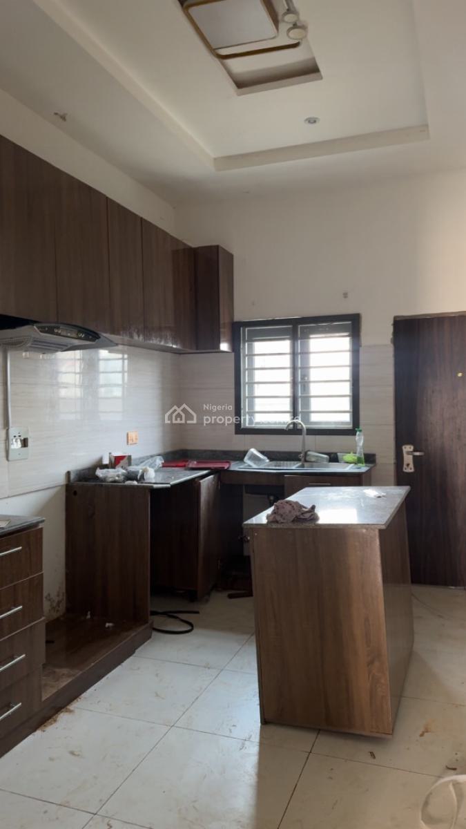 Nicely Built 2 Bedroom Flat, Jahi Gilmore, Jahi, Abuja, Flat / Apartment for Rent