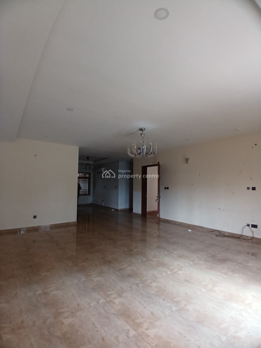 Well Built 3 Bedroom Block of with 1room Bq, Guzape Abuja Diplomatic Zone, Guzape District, Abuja, House for Rent