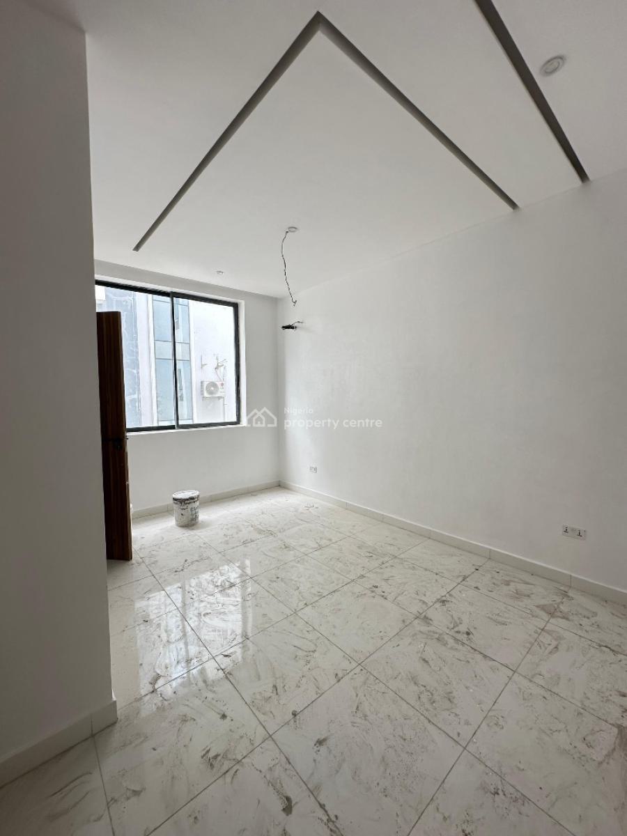 Luxury 2 Bedroom Apartment with Pool & Elevator at Lekki Phase 1, Lekki Phase 1, Lekki, Lagos, Flat / Apartment for Sale