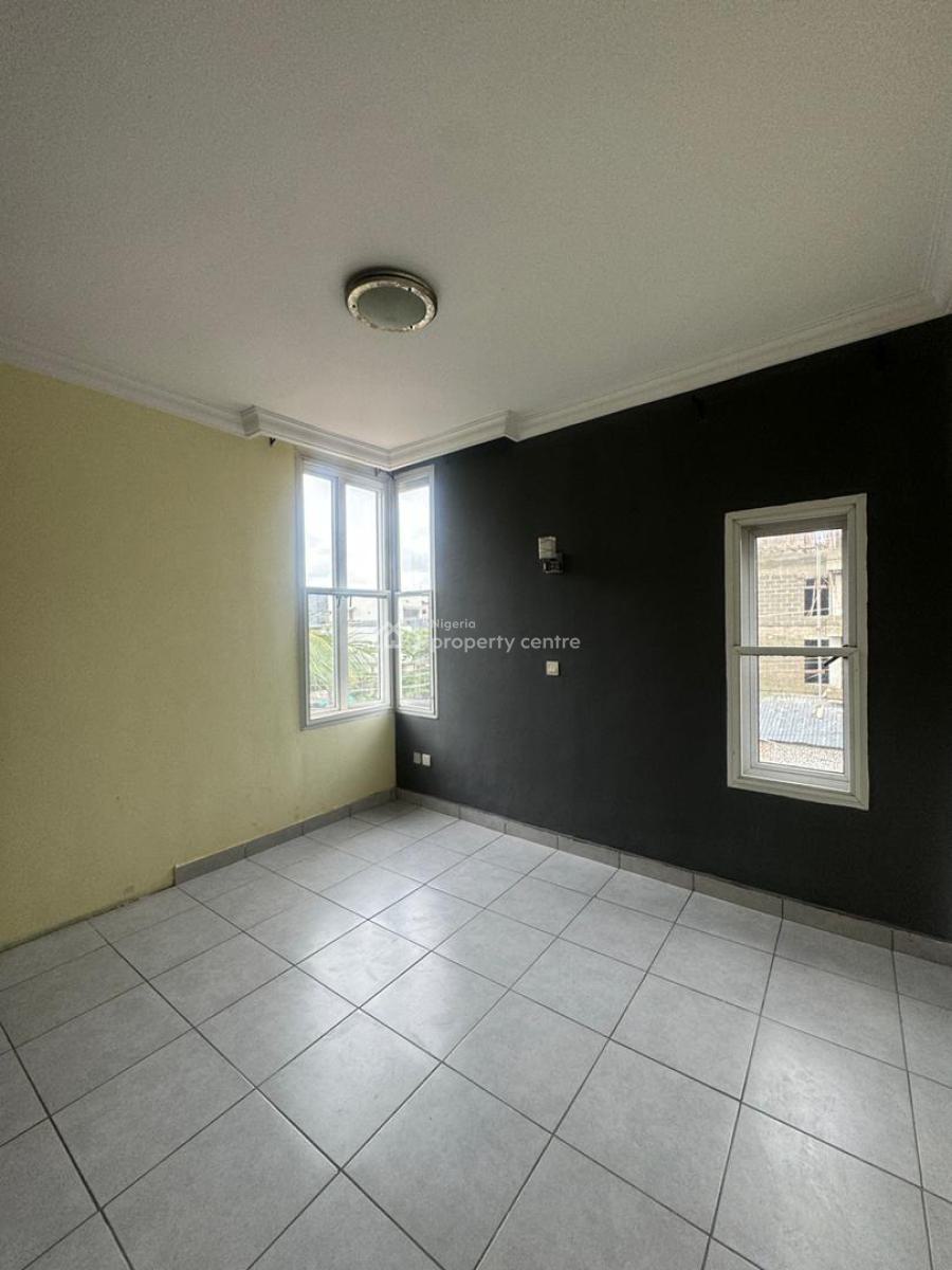 2 Bedroom Apartment with Bq, Lekki Phase 1, Lekki, Lagos, Flat / Apartment for Rent