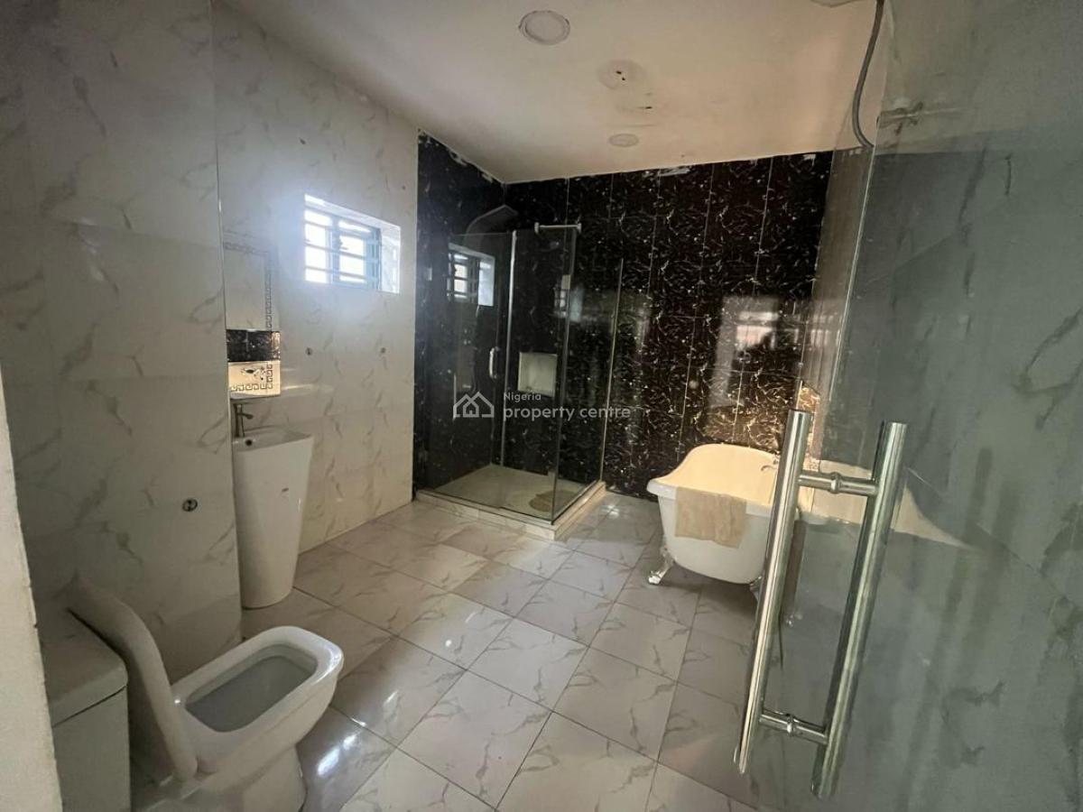 Top Notch 5 Bedroom Detached Duplex with Bq, Gra Phase 2, Magodo, Lagos, Detached Duplex for Rent