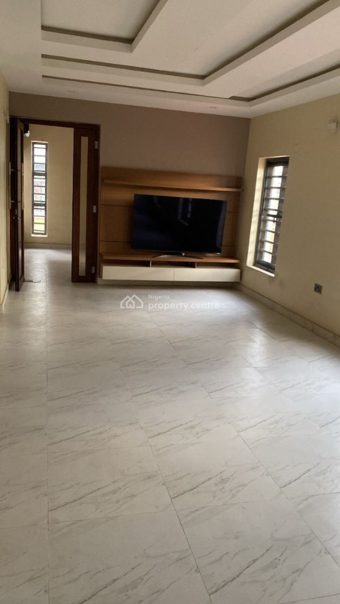 Fully Detached 5 Bedroom Duplex with Penthouse in a Secured Estate, Golf Drive Estate( Link Reservation Estate), Onireke Gra, Ibadan, Ibadan, Oyo, Detached Duplex for Sale
