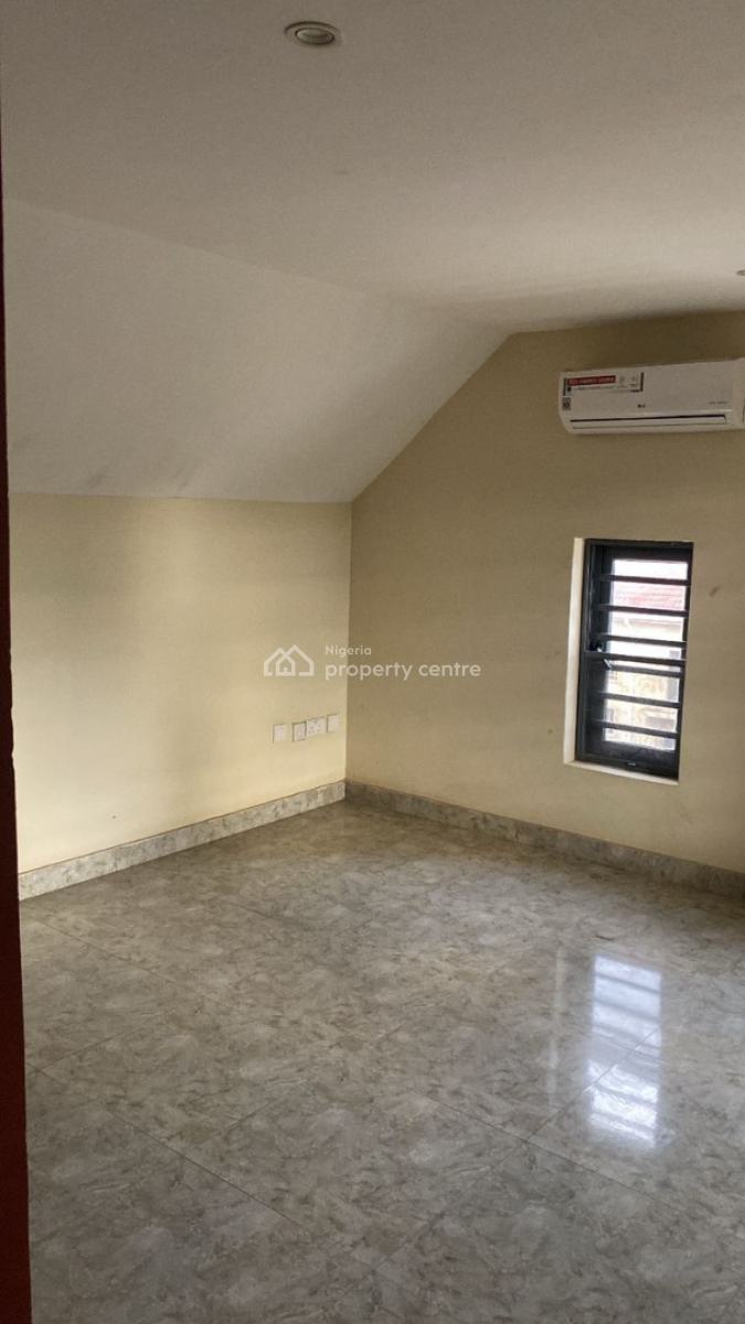 Fully Detached 5 Bedroom Duplex with Penthouse in a Secured Estate, Golf Drive Estate( Link Reservation Estate), Onireke Gra, Ibadan, Ibadan, Oyo, Detached Duplex for Sale