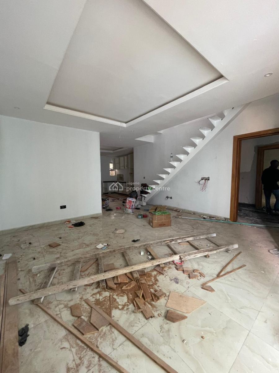Exquisite 2 Bedroom Penthouse with Pool and Gym  in a Serene Environme, Penthouse with Pool & Gym, Lekki Phase 1, Lekki, Lagos, Flat / Apartment for Sale