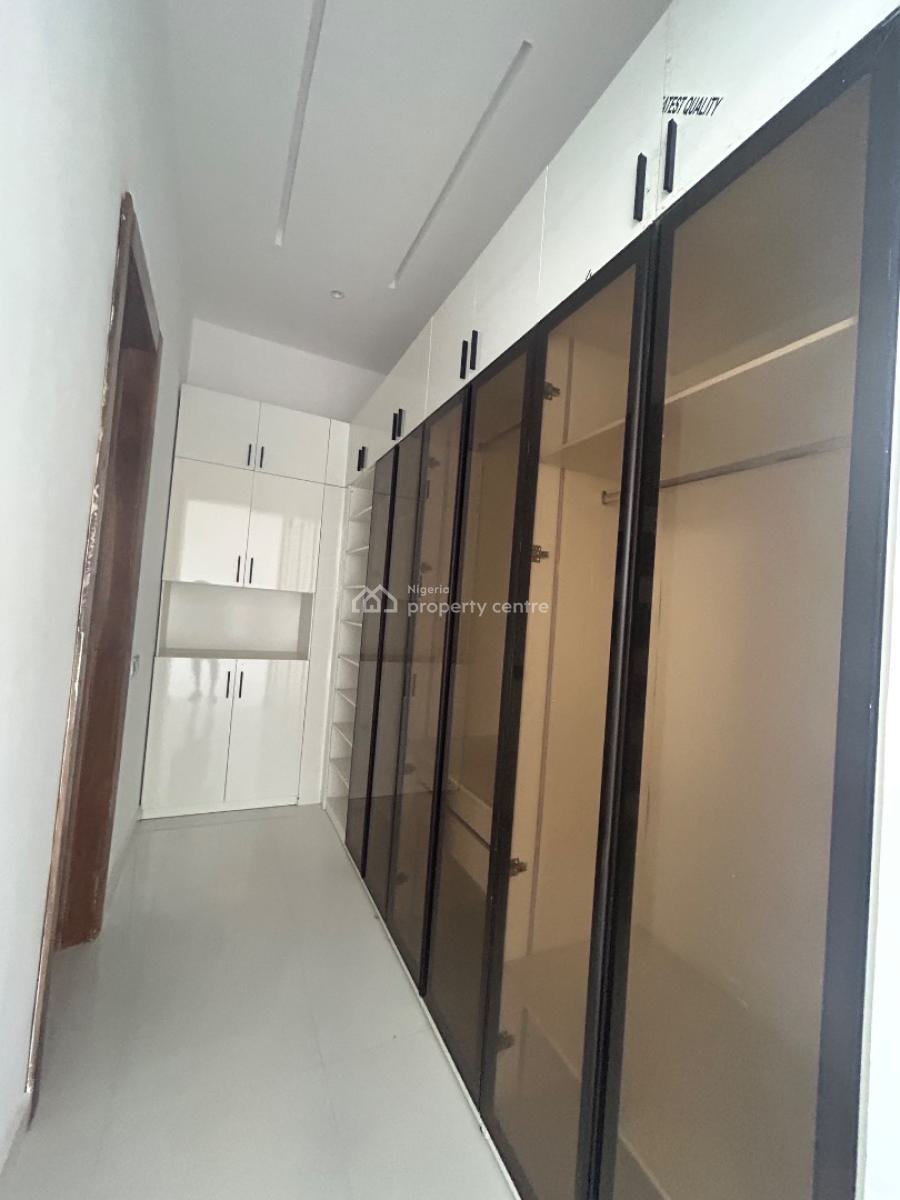 Luxury 5 Bedroom // Detached House, Lekki County Estate, Lekki, Lagos, Detached Duplex for Sale