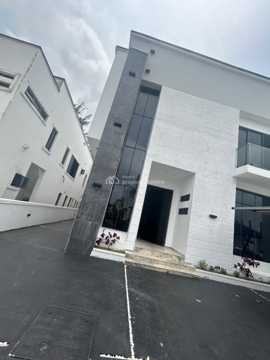 Luxury 5 Bedroom // Detached House, Lekki County Estate, Lekki, Lagos, Detached Duplex for Sale