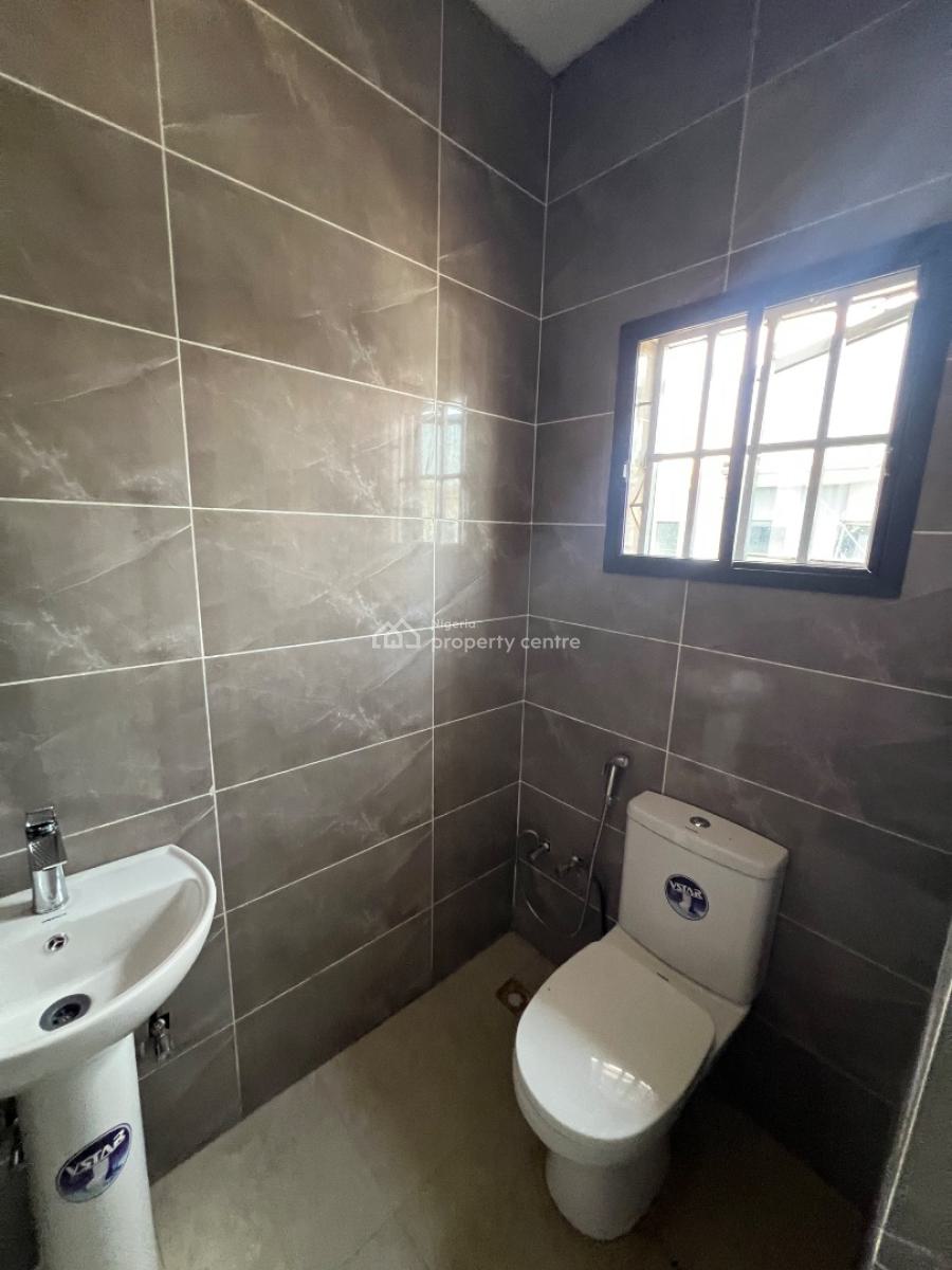 Newly Built Standard 3 Bedroom Terrace Duplex with Bq Attached, Along Sunnyvale Expressway, Galadimawa, Abuja, Terraced Duplex for Rent
