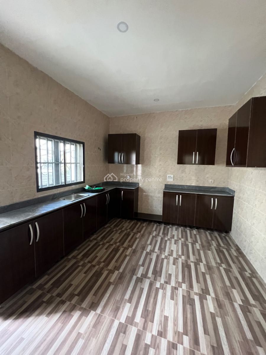 Newly Built Standard 3 Bedroom Terrace Duplex with Bq Attached, Along Sunnyvale Expressway, Galadimawa, Abuja, Terraced Duplex for Rent