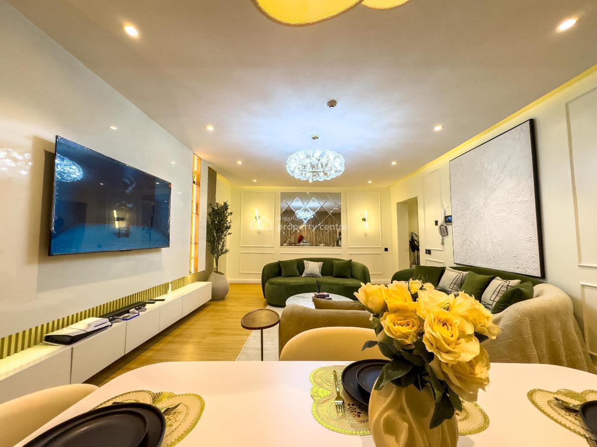 Luxurious and Spacious 3 Bedroom Apartment in a Secured Estate with Ps, Victoria Island (vi), Lagos, Flat / Apartment Short Let