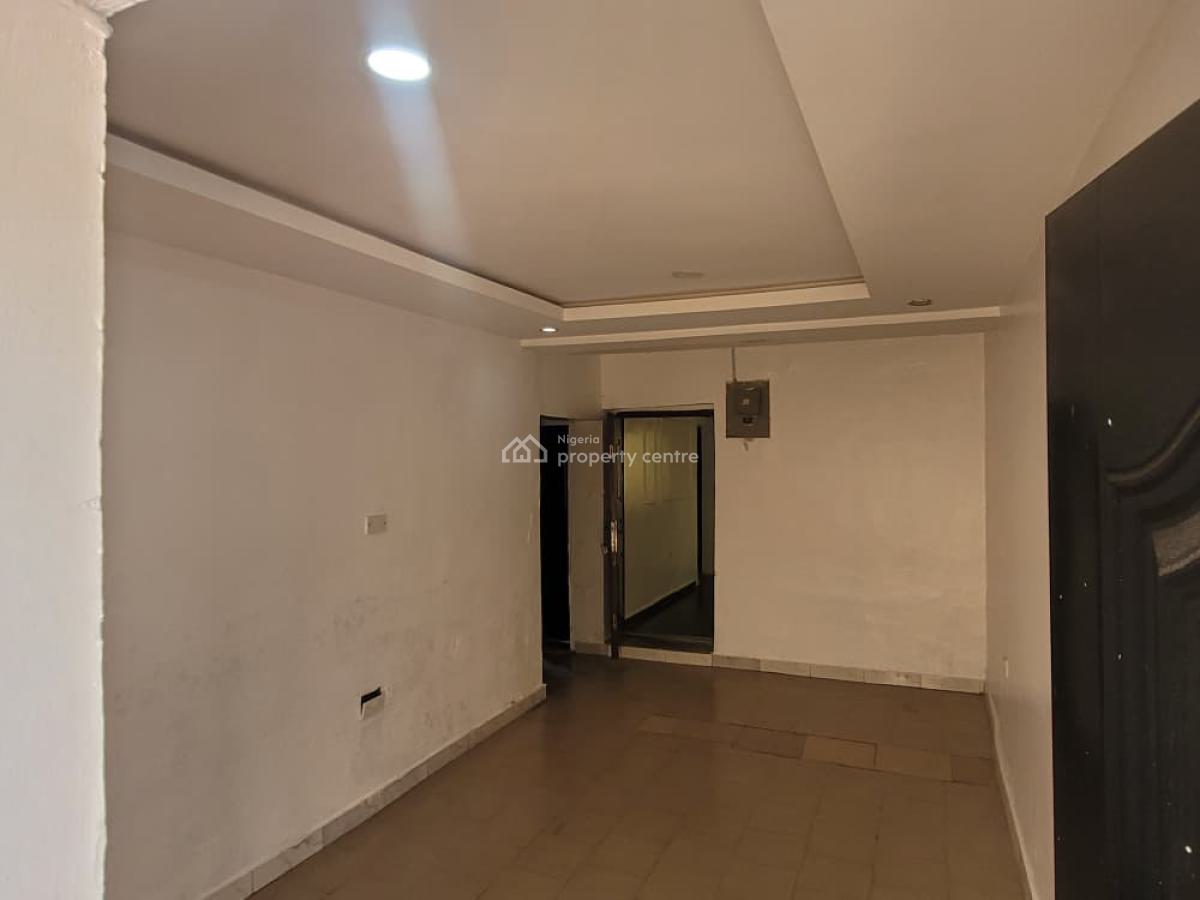 Lovely 1 Bedroom Apartment, Secured and Serene Area, Ologolo, Lekki, Lagos, Mini Flat (room and Parlour) for Rent