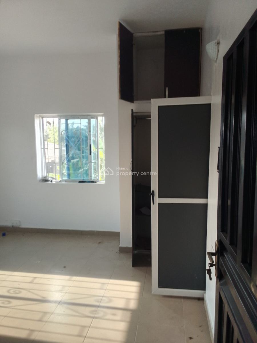Clean Two Bedroom Flat, Phase 2, Lakowe, Ibeju Lekki, Lagos, Flat / Apartment for Rent