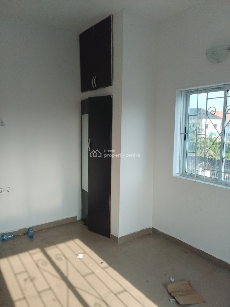 Clean Two Bedroom Flat, Phase 2, Lakowe, Ibeju Lekki, Lagos, Flat / Apartment for Rent