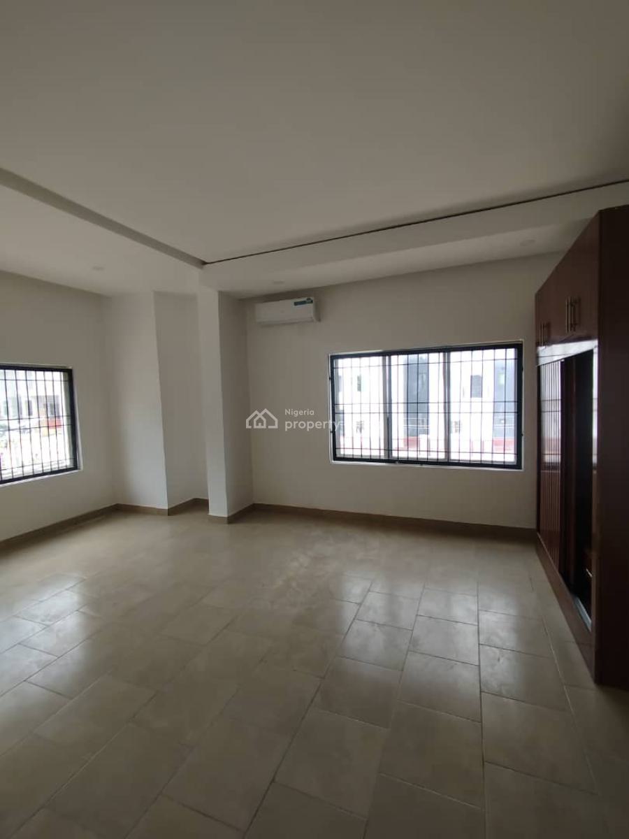 Well Serviced 3 Bedroom Apartment, Jahi Gilmore, Jahi, Abuja, Flat / Apartment for Rent