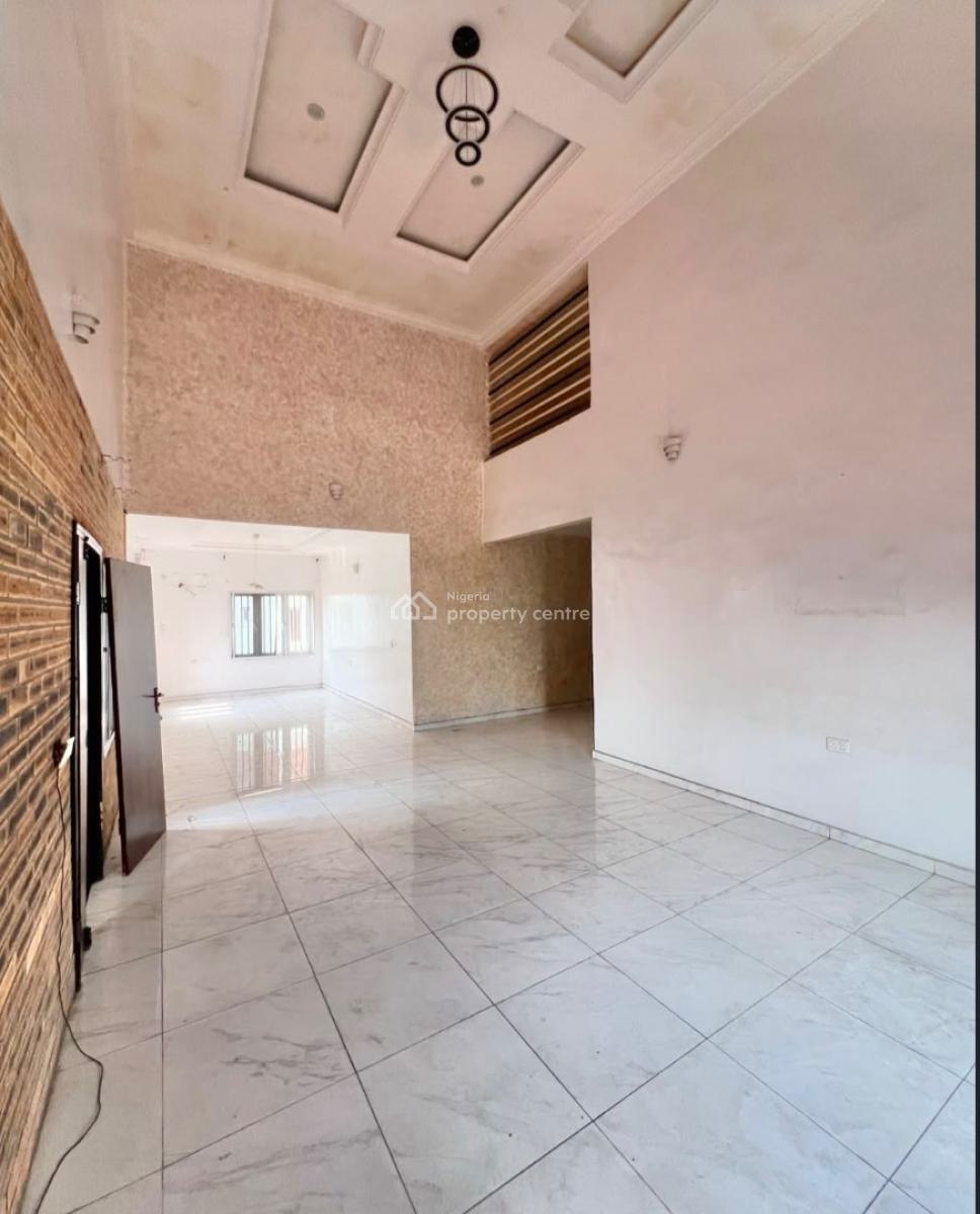 Well Maintained Service 4 Bedroom Terrace Duplex (no Bq), Osapa, Lekki, Lagos, Terraced Duplex for Rent
