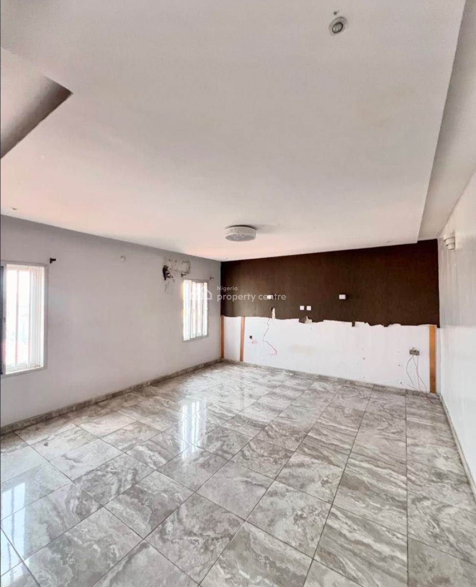 Well Maintained Service 4 Bedroom Terrace Duplex (no Bq), Osapa, Lekki, Lagos, Terraced Duplex for Rent