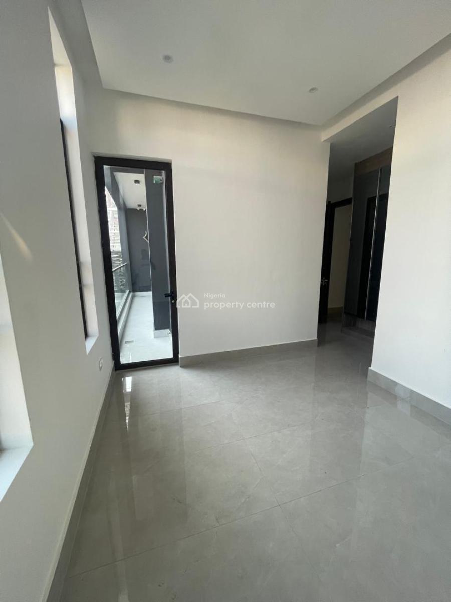 Nice 3 Bedrooms Apartment, Lekki Phase 1, Lekki, Lagos, Flat / Apartment for Rent