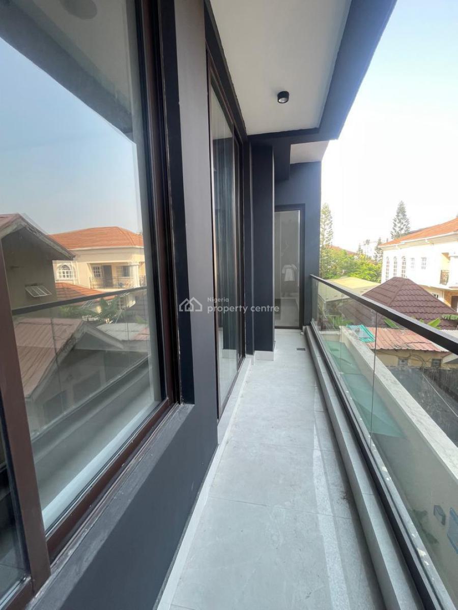 Nice 3 Bedrooms Apartment, Lekki Phase 1, Lekki, Lagos, Flat / Apartment for Rent