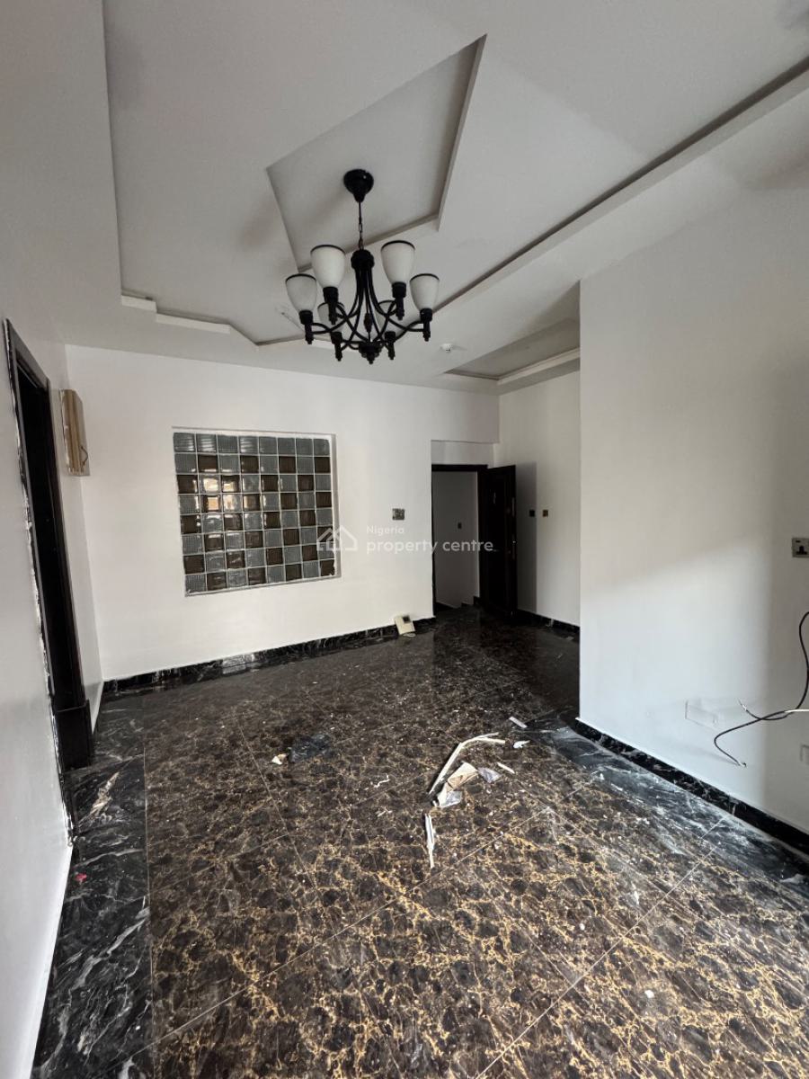 𝐌𝐀𝐈𝐍𝐓𝐀𝐈𝐍𝐄𝐃 3 𝐁𝐄𝐃𝐑𝐎𝐎𝐌 𝐓𝐄𝐑𝐑𝐀𝐂𝐄 𝐃𝐔𝐏𝐋𝐄𝐗, Lekki Phase 1, Lekki Phase 1, Lekki, Lagos, Terraced Duplex for Rent