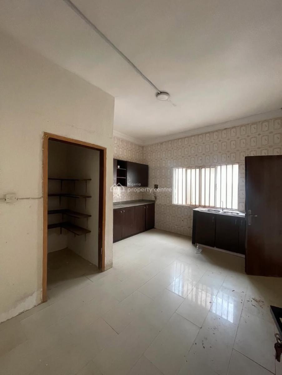 𝐒𝐏𝐀𝐂𝐈𝐎𝐔𝐒 4 𝐁𝐄𝐃𝐑𝐎𝐎𝐌 𝐃𝐄𝐓𝐀𝐂𝐇𝐄𝐃 𝐃𝐔𝐏𝐋𝐄𝐗, Lekki Phase 1, Lekki Phase 1, Lekki, Lagos, Detached Duplex for Rent