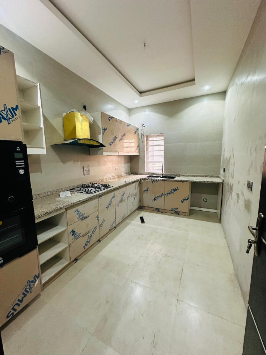 Massive 2 Bedroom Flat with Exquisite Finishing, Ikeja, Lagos, Flat / Apartment for Sale