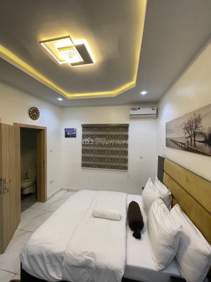 Luxury Furnished 3bedroom Apartment, Surulere, Lagos, Flat / Apartment Short Let